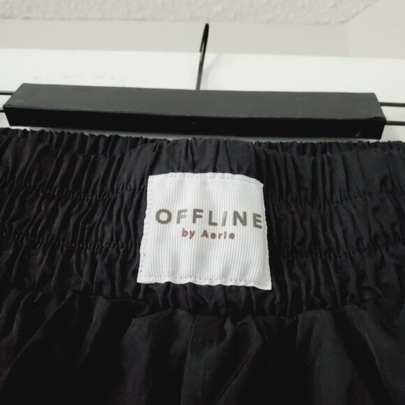 Aerie Offline Hugger Champ High Rise Black Nylon Gym Running Lounge Shorts M - Picture 7 of 8